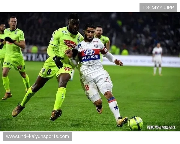 雷恩vs朗斯：欧战资格竞争对手间的直接较量